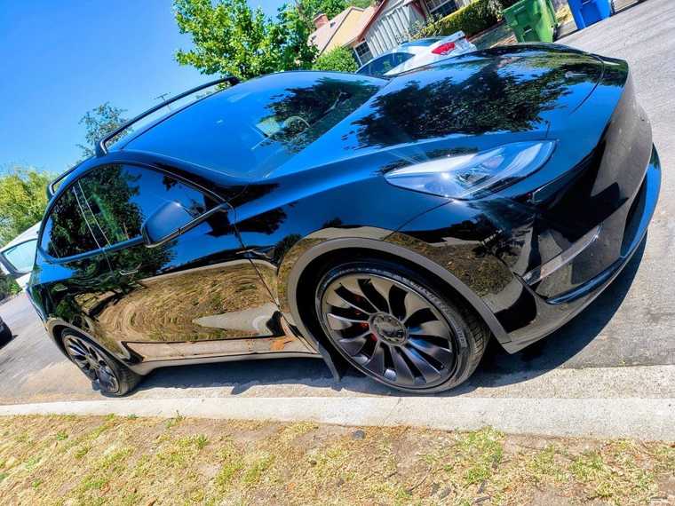 Zavala’s Mobile Carwash & Detailing work 1